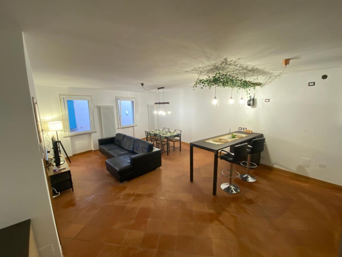 Honey Apartment Cesena Exteriör bild